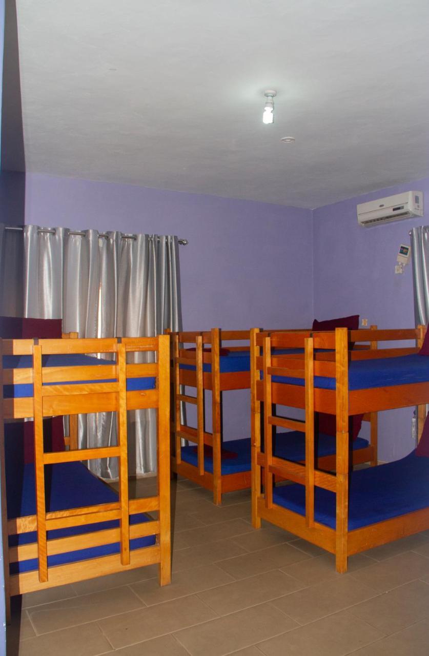 Pink Hostel 아크라 외부 사진