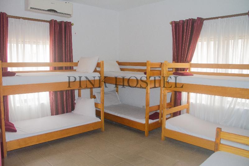 Pink Hostel 아크라 외부 사진